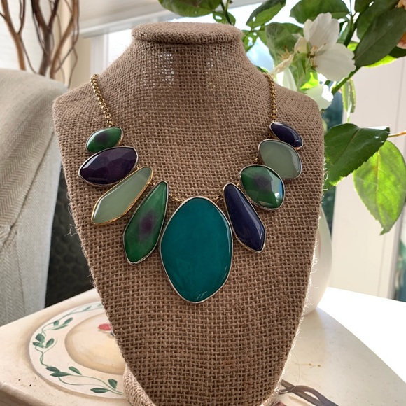 Bling post earrings - Picture 11 of 12